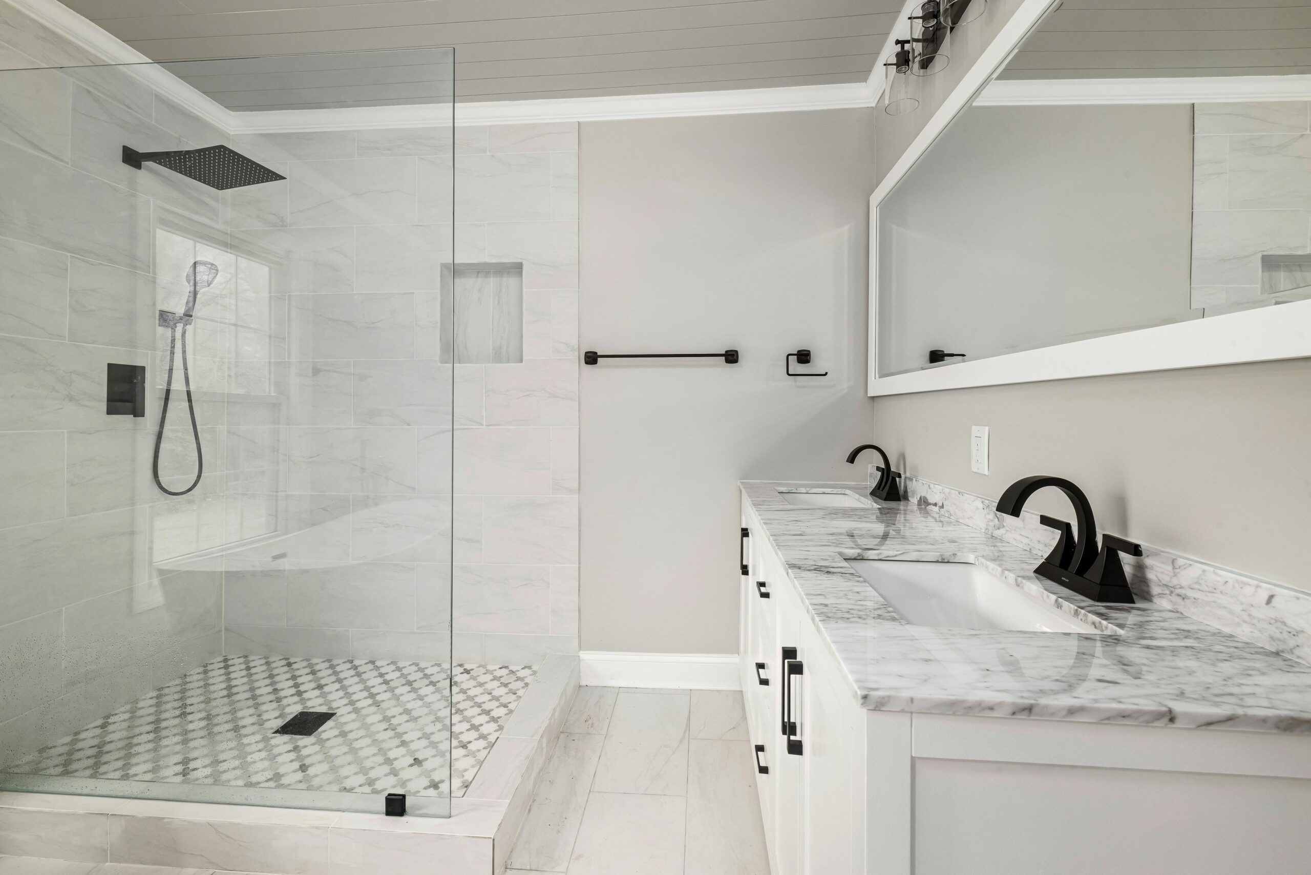 Arched Shower Niche